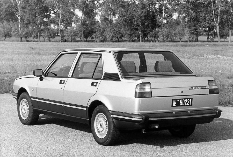  Alfa Romeo Giulietta 1.8 (116) 1981 года  (фото 9 из 9)